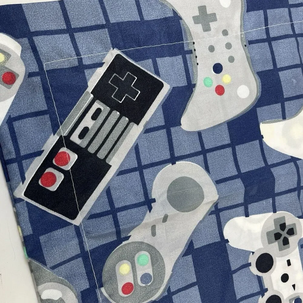 2 Nintendo Gaming‎ Controllers Pillow Shams Blue size 30 X 23 Envelope Style